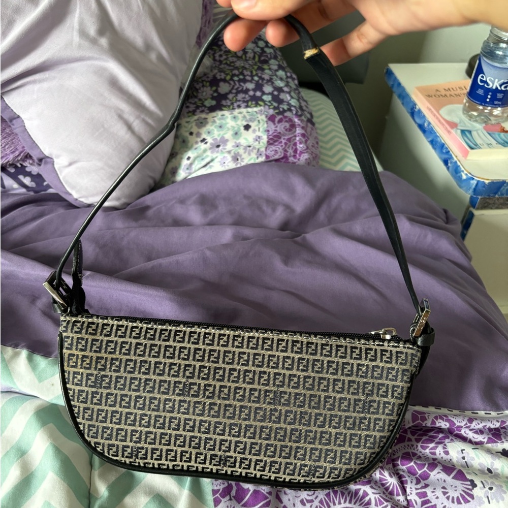 Authentique vintage Fendi shoulder bag
